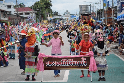 ประเพณีออกพรรษาเชียงคาน