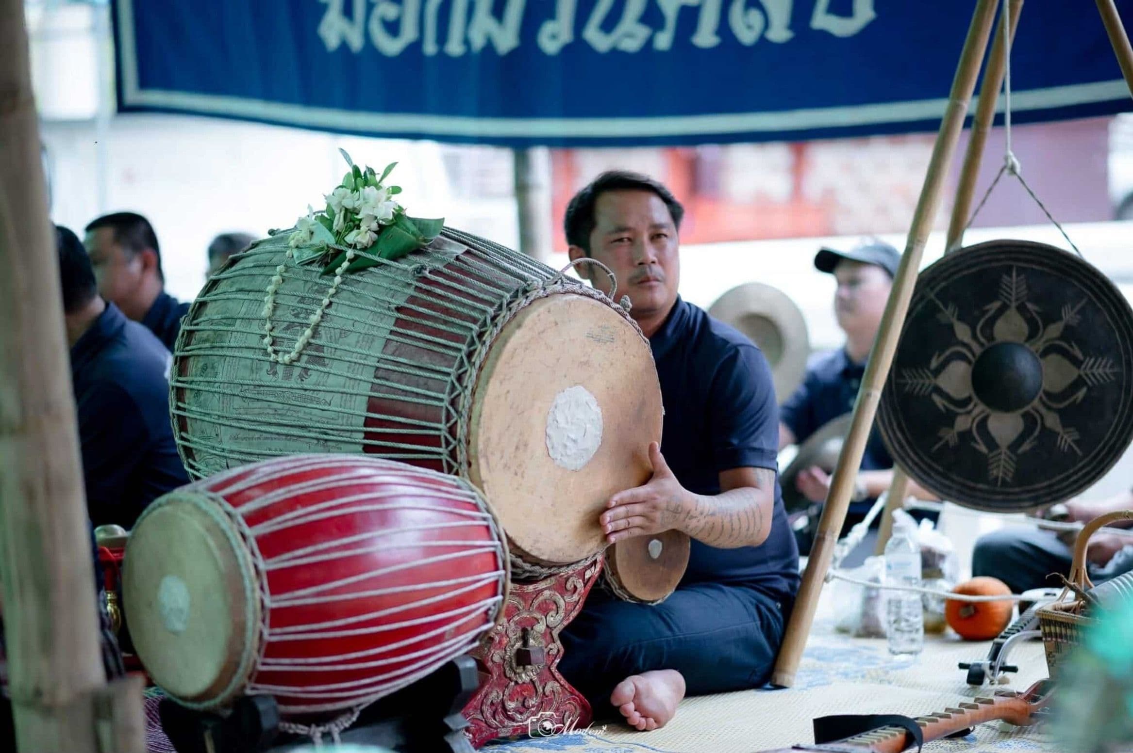 นายทศพล บุรวัฒน์