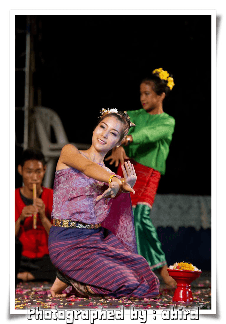 อ้อม รัตนัง หรือ นางสาวมณีรัตน์ รัตนัง