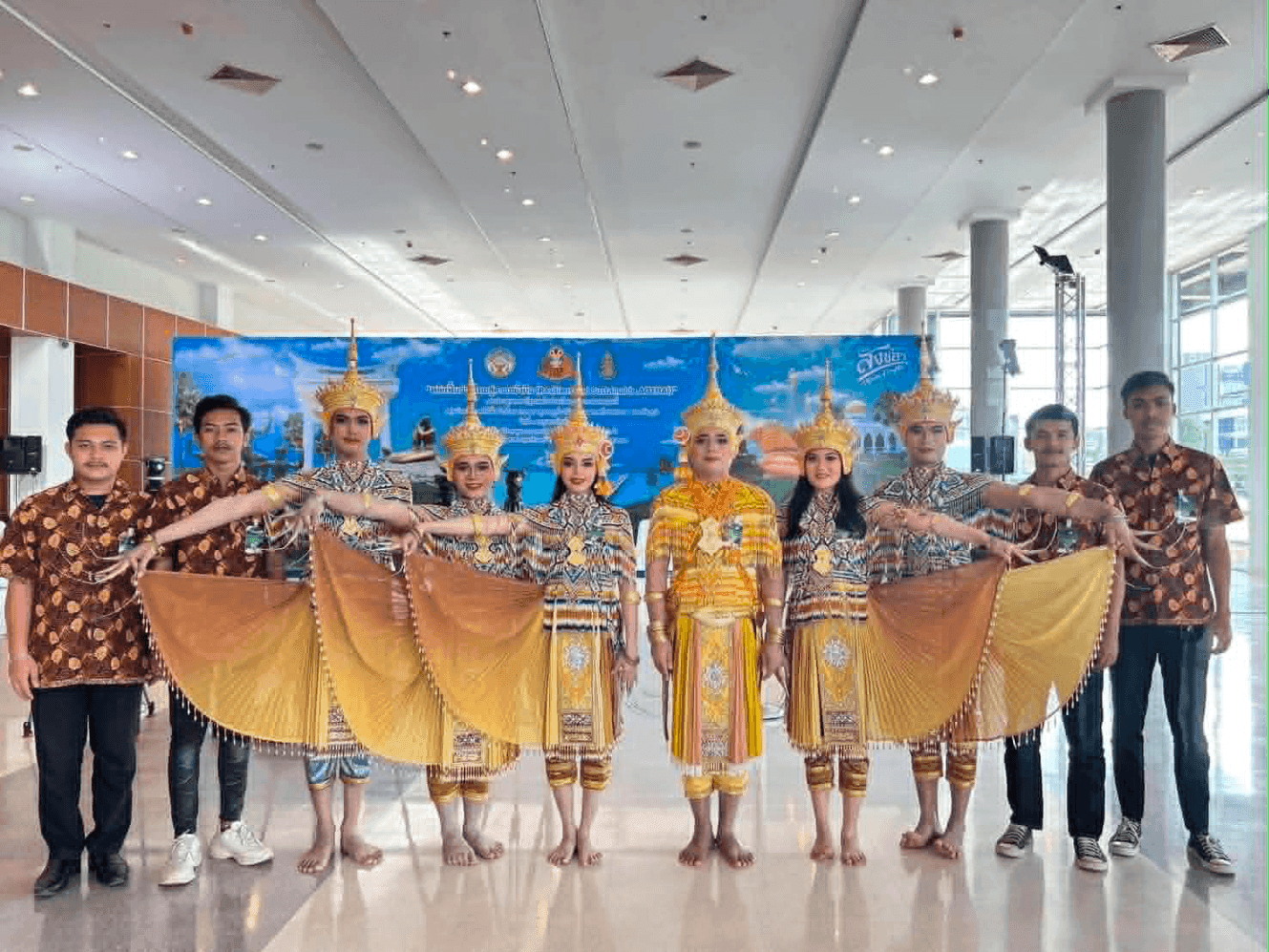 นายธวัชชัย พุฒทวี